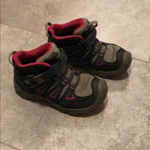 Keen Toddler Girl Mid Hiking Boots